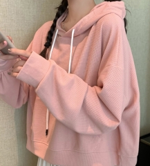 短款连帽卫衣